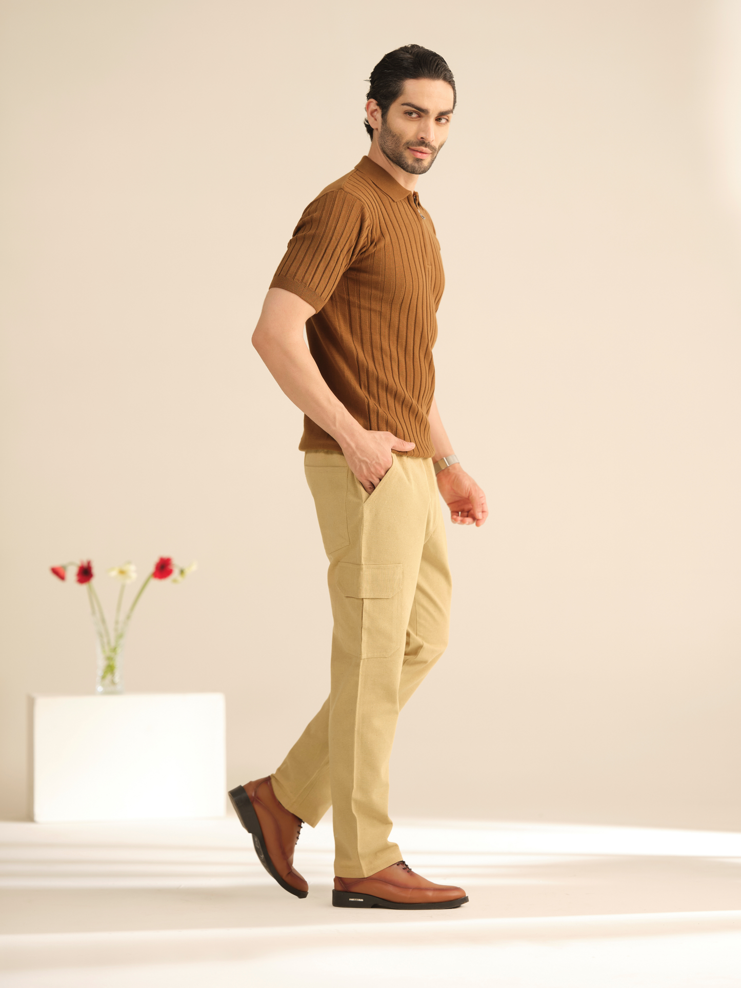 Men’s Beige Cotton Cargo Pants – Breathable Casual Trousers